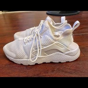Nike huraches size 8